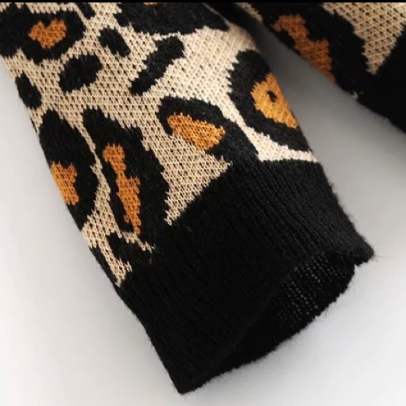 SOLD OUT - Picture 5 of 5